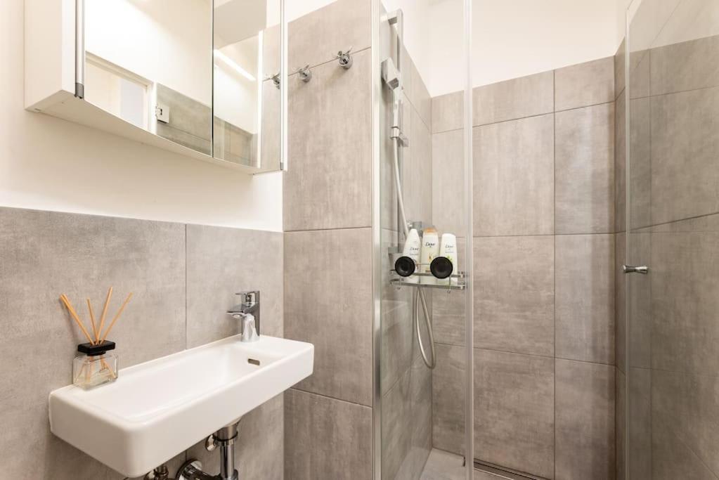 Cozy Studio 5Min To Center By Hm Viena Exterior foto